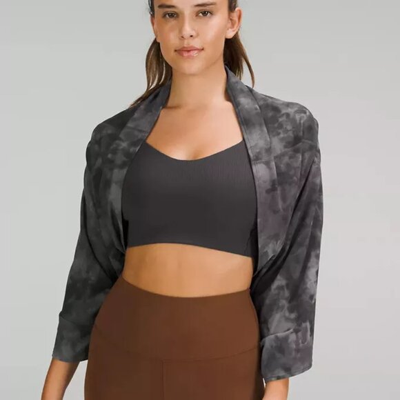 Lululemon Customizable Nulu Snap Scarf - Picture 1 of 5